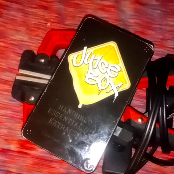 Juice box Rossin press and raw parchment paper - Picture 1 of 2